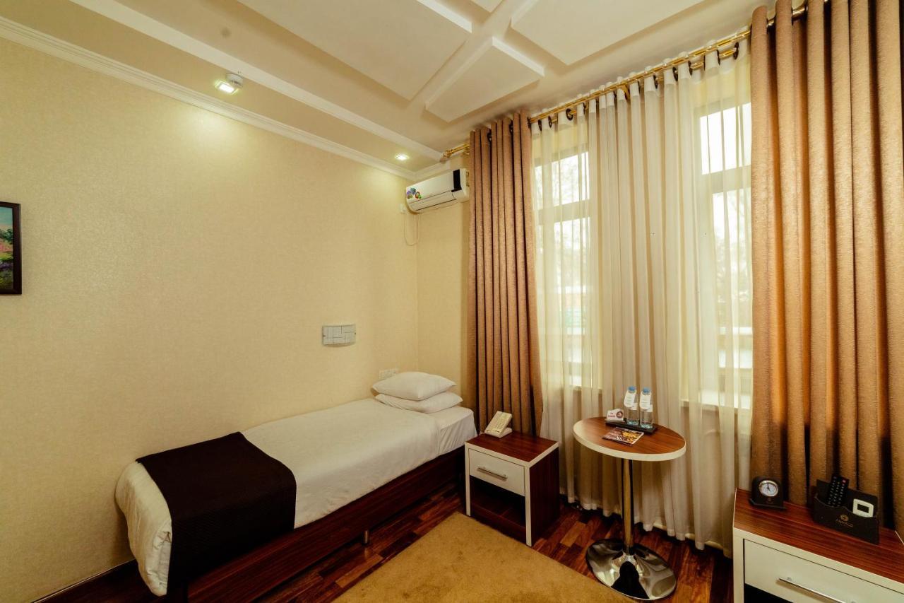 Asmald Palace Hotel Qo‘qon Eksteriør bilde